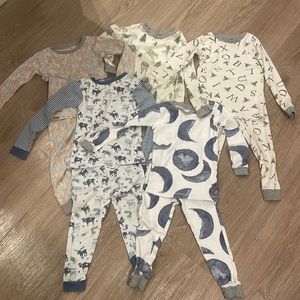 Lot of 11 Burt’s Bees Baby pajamas size 12 M- 3T